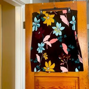 Floral pencil skirt